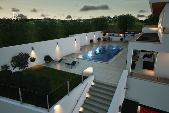 Image No.12-3 Bed House for sale