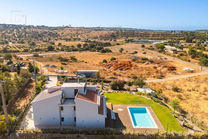 Image No.49-5 Bed House for sale