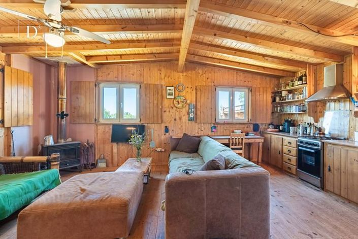 Image No.18-2 Bed House for sale
