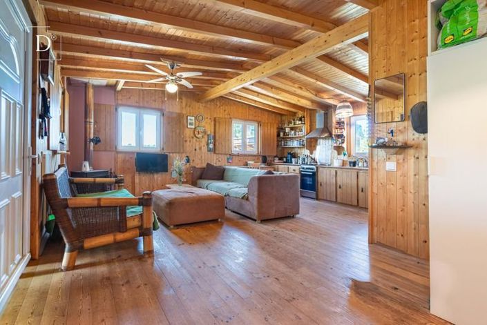 Image No.5-2 Bed House for sale