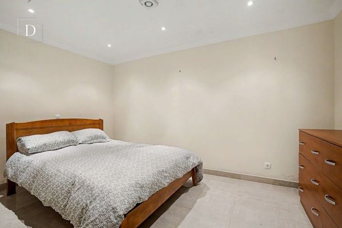 Image No.39-4 Bed House for sale