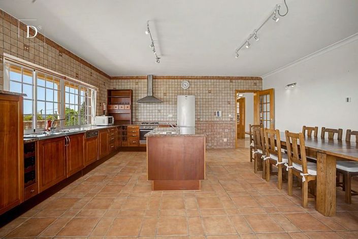 Image No.4-4 Bed House for sale