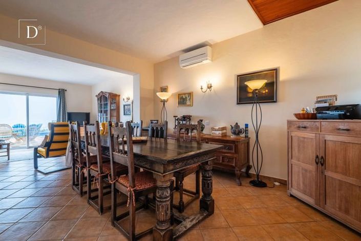 Image No.11-4 Bed House for sale