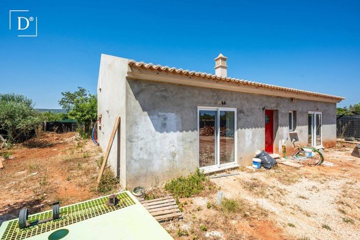 Image No.5-2 Bed House for sale