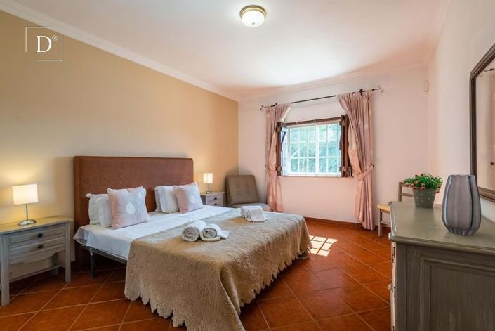 Image No.12-5 Bed House for sale