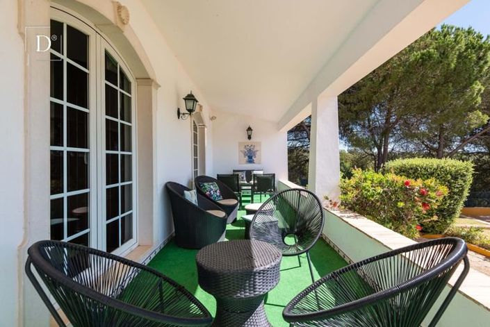 Image No.4-5 Bed House for sale