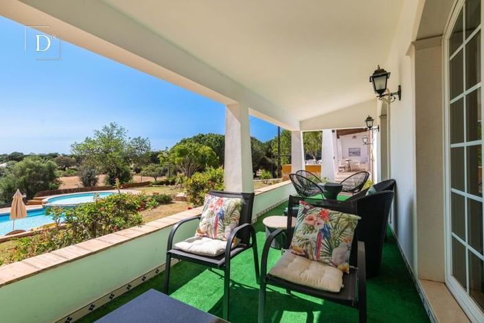 Image No.7-5 Bed House for sale
