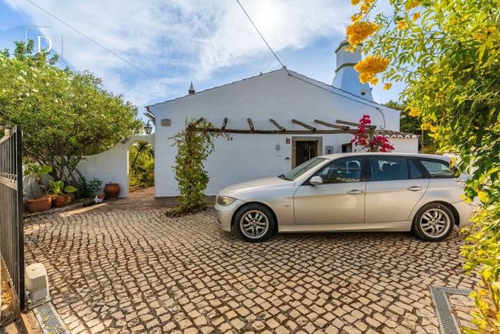Image No.24-3 Bed House for sale