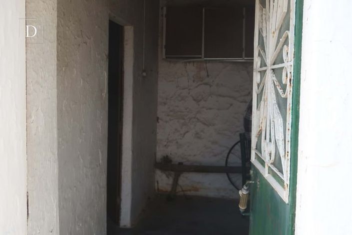 Image No.11-3 Bed House for sale