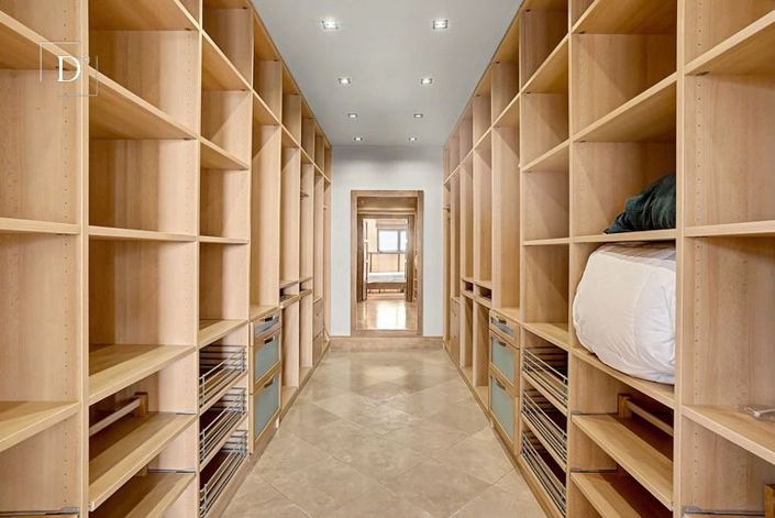 Image No.13-5 Bed House for sale