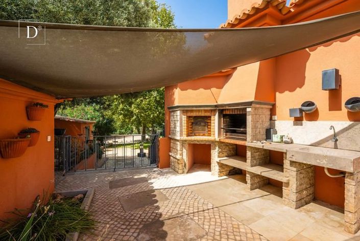 Image No.29-5 Bed House for sale