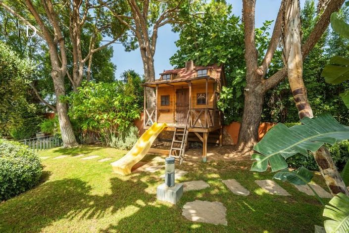 Image No.34-5 Bed House for sale