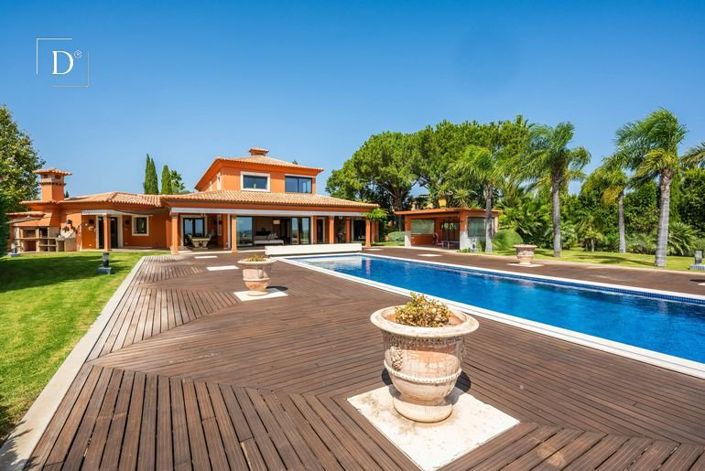 Image No.5-5 Bed House for sale