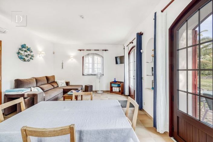 Image No.18-7 Bed House for sale
