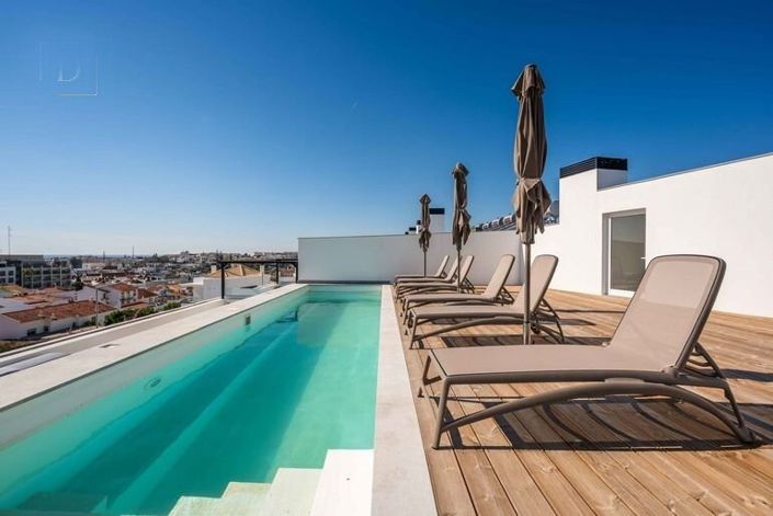 New apartment in a condominium with 2 pools, gym & sauna
