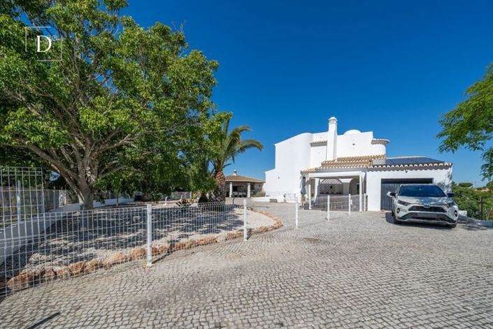 Image No.44-4 Bed House for sale
