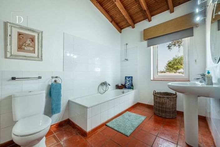 Image No.13-3 Bed House for sale