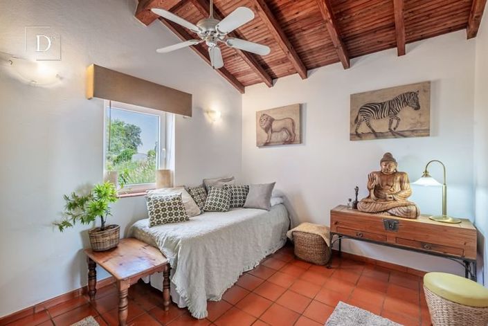 Image No.18-3 Bed House for sale