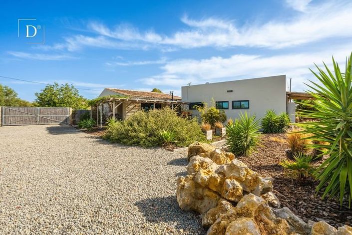 Image No.31-3 Bed House for sale
