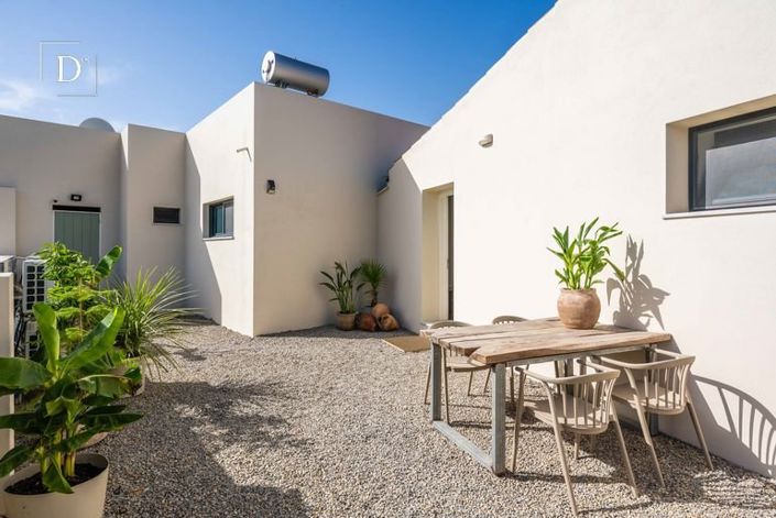Image No.36-3 Bed House for sale