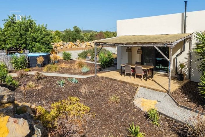 Image No.37-3 Bed House for sale