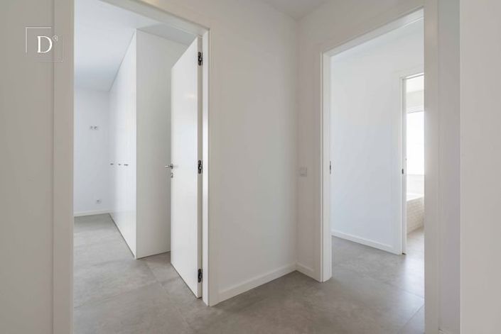 Image No.23-3 Bed House for sale