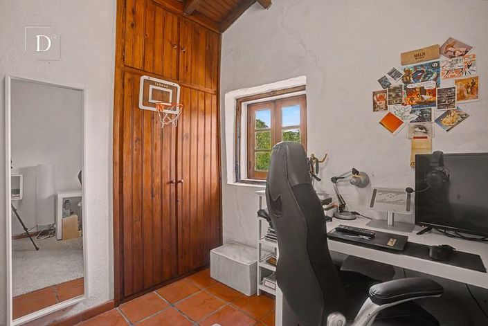 Image No.13-3 Bed House for sale