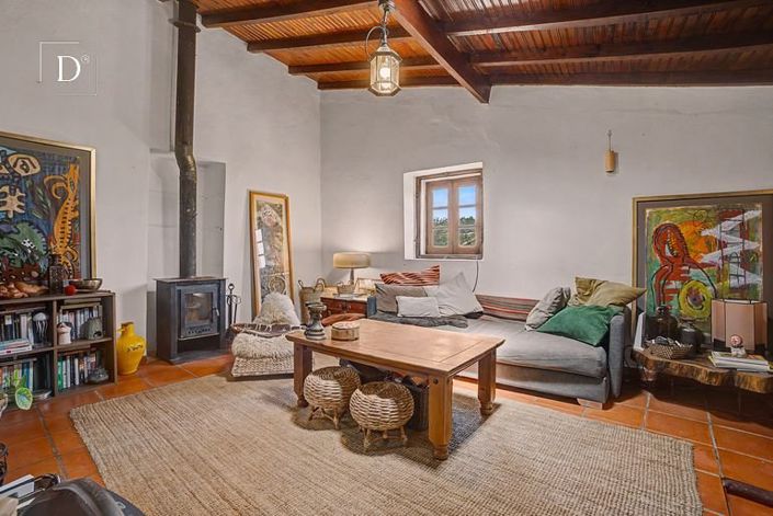 Image No.6-3 Bed House for sale