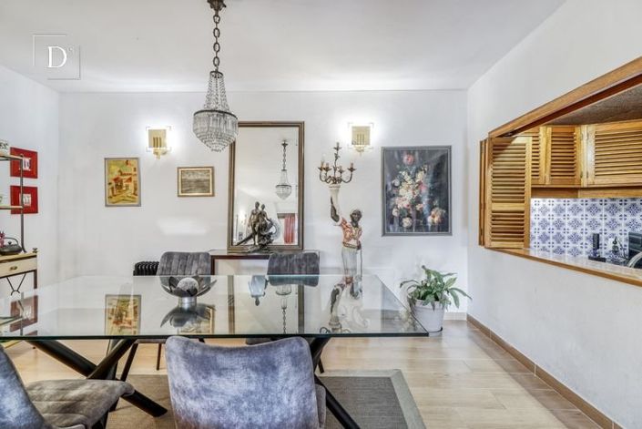 Image No.34-8 Bed House for sale