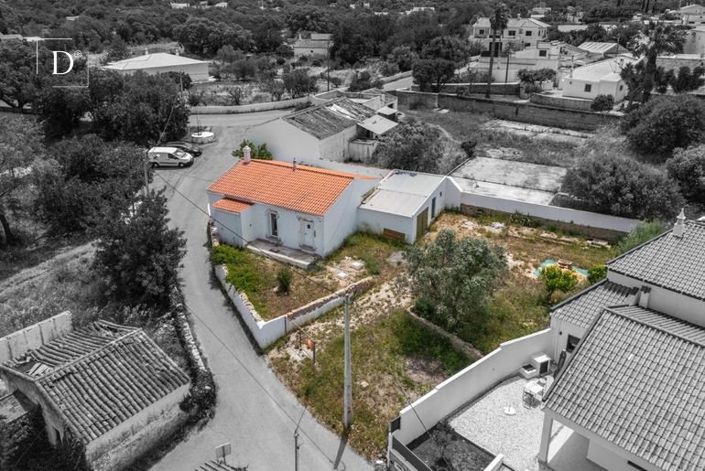 Image No.2-3 Bed House for sale