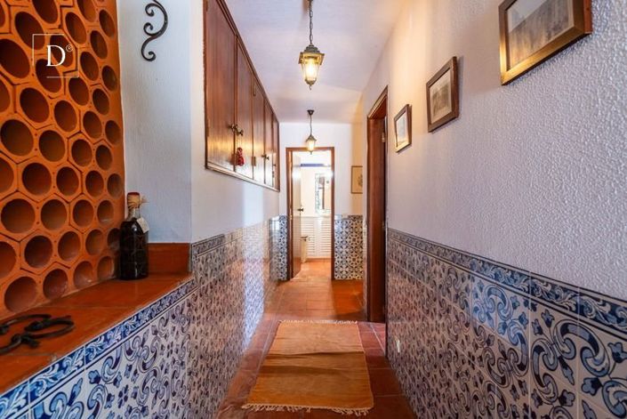 Image No.24-5 Bed House for sale