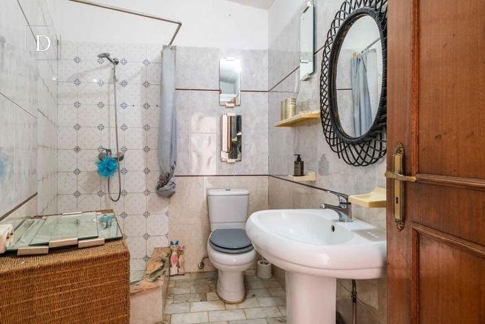 Image No.33-6 Bed House for sale