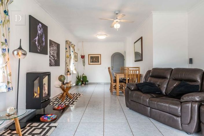 Image No.23-3 Bed House for sale
