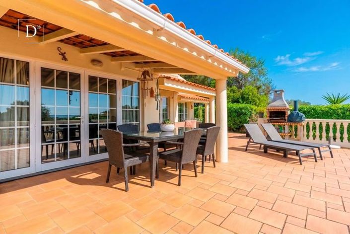 Image No.3-3 Bed House for sale