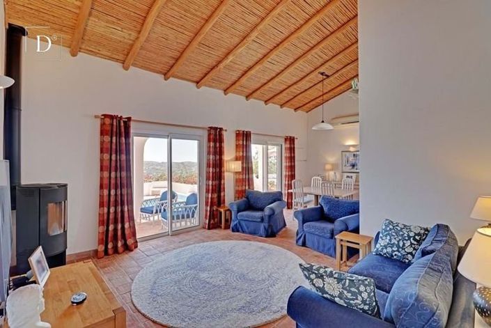 Image No.8-4 Bed House for sale