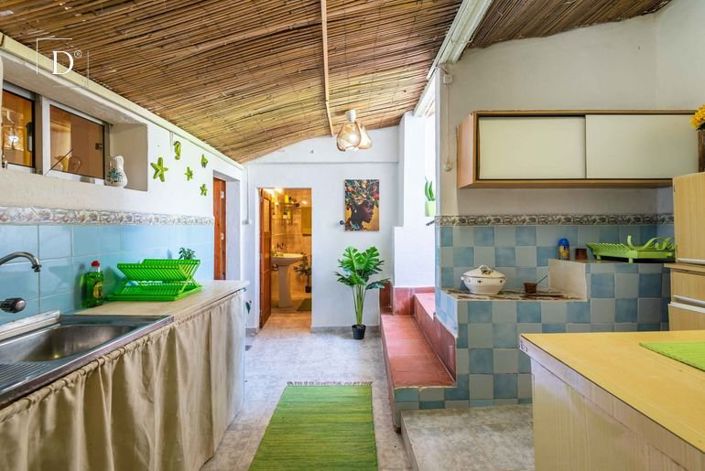 Image No.17-4 Bed House for sale
