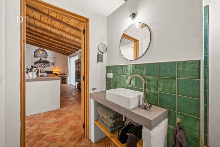 Image No.18-2 Bed House for sale