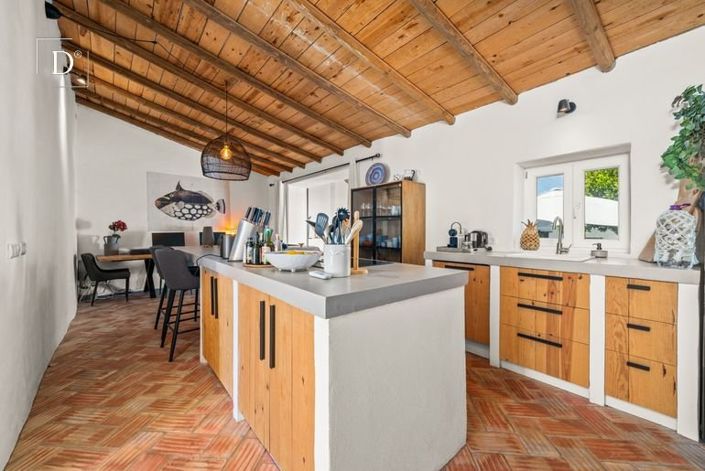 Image No.3-2 Bed House for sale