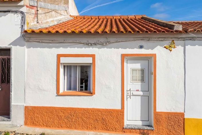 Image No.21-3 Bed House for sale