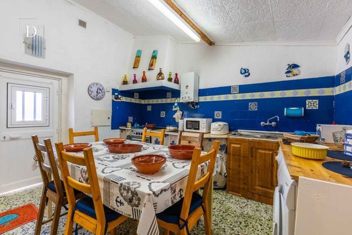 Image No.3-3 Bed House for sale