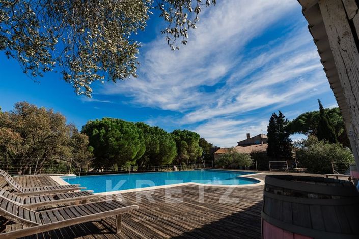 Image No.5-11 Bed House for sale