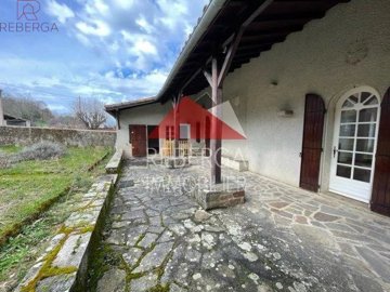 1 - Aiguefonde, House