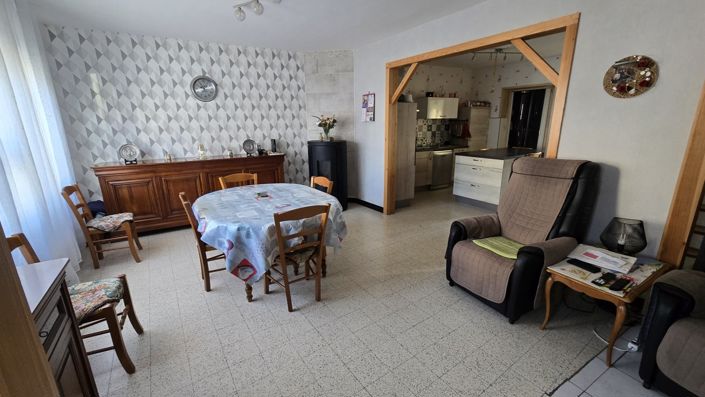 Image No.2-3 Bed House for sale
