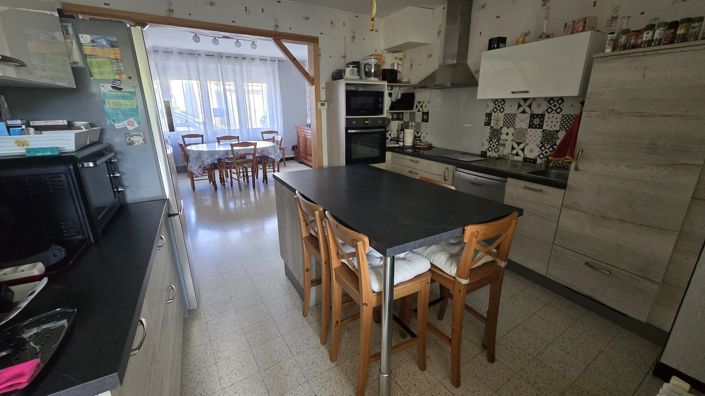 Image No.3-3 Bed House for sale