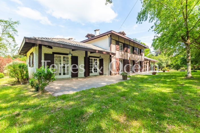Image No.21-13 Bed House for sale