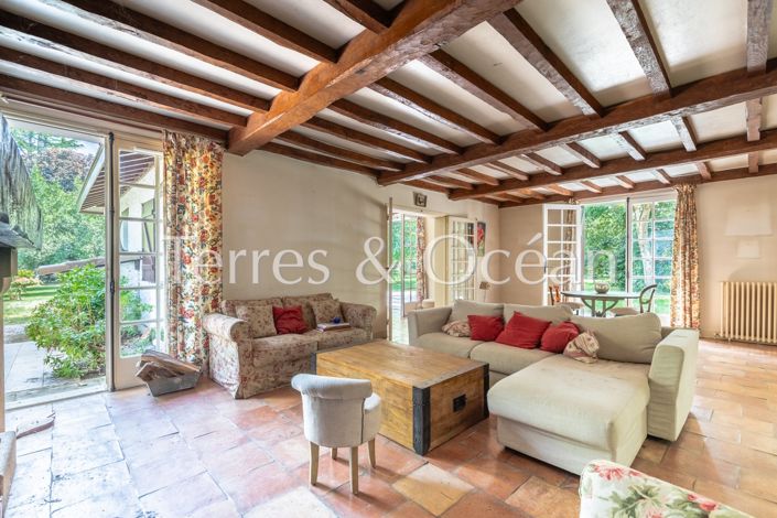 Image No.4-13 Bed House for sale