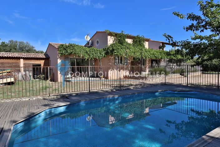 Image No.20-5 Bed House for sale