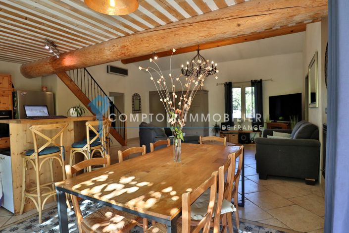Image No.9-5 Bed House for sale