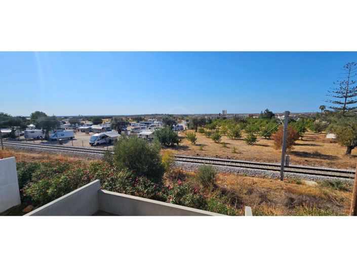 Image No.31-4 Bed House for sale