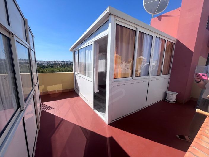 Image No.28-3 Bed Apartment for sale